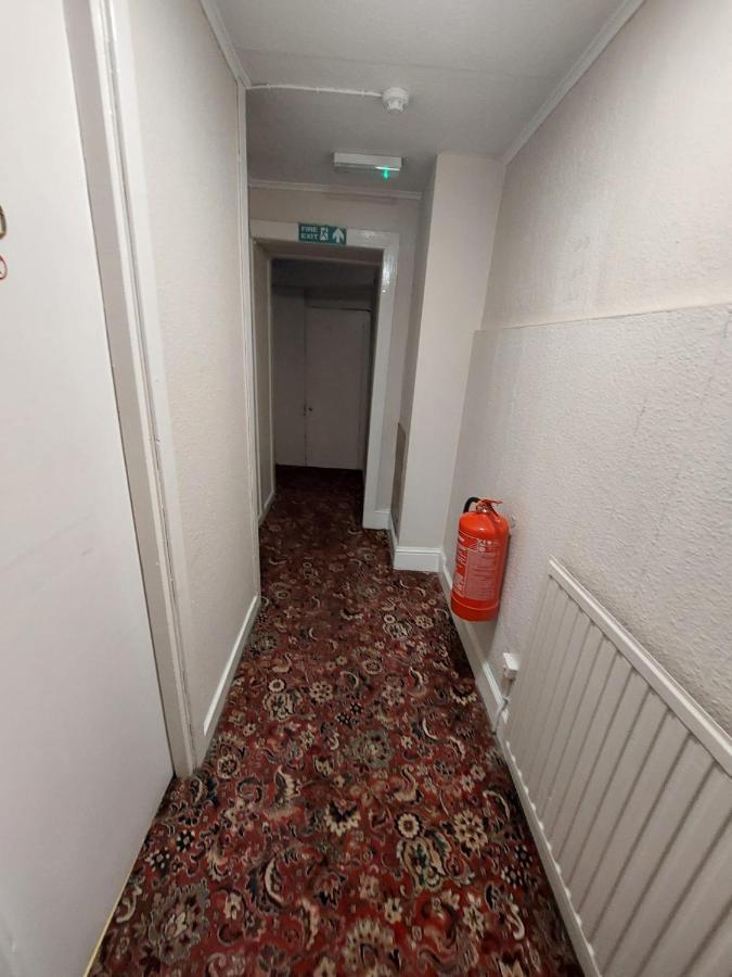 House Hotel