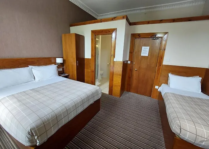 Edinburgh House Hotel